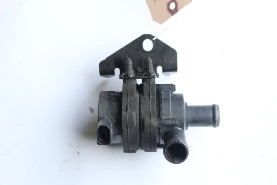 VOLKSWAGEN TOUAREG 2004-2007 MOTOR BOMBA DE AGUA AUXILIAR J2009 Foto 2 de 4