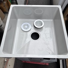 Zurn Z1996-24 Mop Service Basin 24”x24”x10” Utility Sink Fiberglass Light Damage
