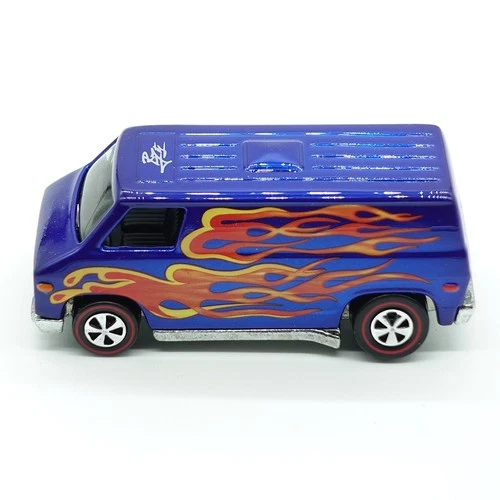 2000s Hot Wheels Redline Blue Red Flames Super Van MINTY FRESH RLC exclusive