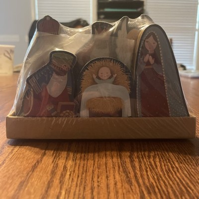 DEMDACO Wooden Children's Nativity Set designed by Wendy Wiinanen in 2019