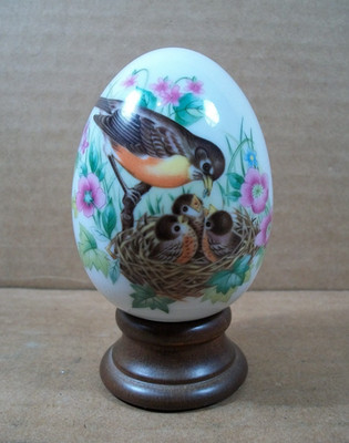 Vintage Avon ~ ''Every Spring Brings A New Beginning'' Porcelain Egg ~ with Stand