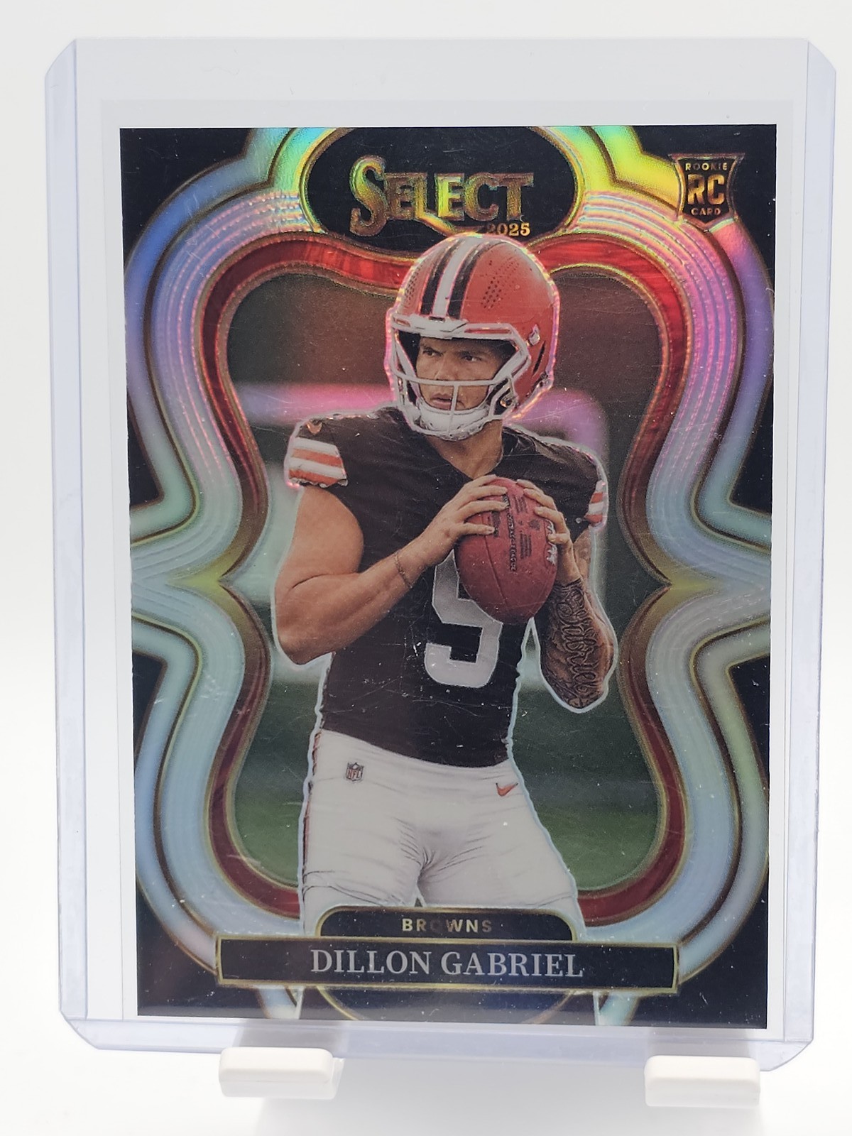 DILLON GABRIEL 2025 SELECT SUITE LEVEL ROOKIE SILVER PRIZM #355 BROWNS Q1824