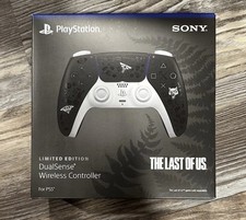 The Last of Us Limited Sony PlayStation 5 PS5 DualSense Controller IN HAND 