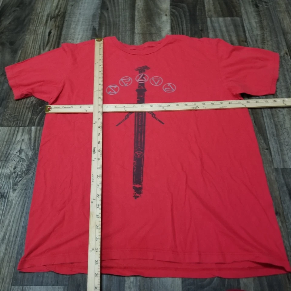 Camiseta The Witcher 3 Wild Hunt Espadas Plateadas Promo Rara Talla XL Roja Foto 4 de 4