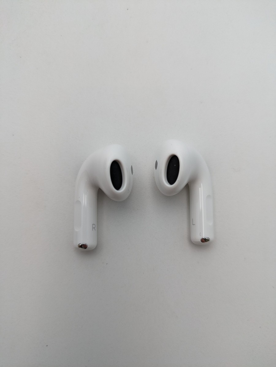 Apple Airpods 4 Wireless Charging USB-C Case, A3050 A3053 A3058