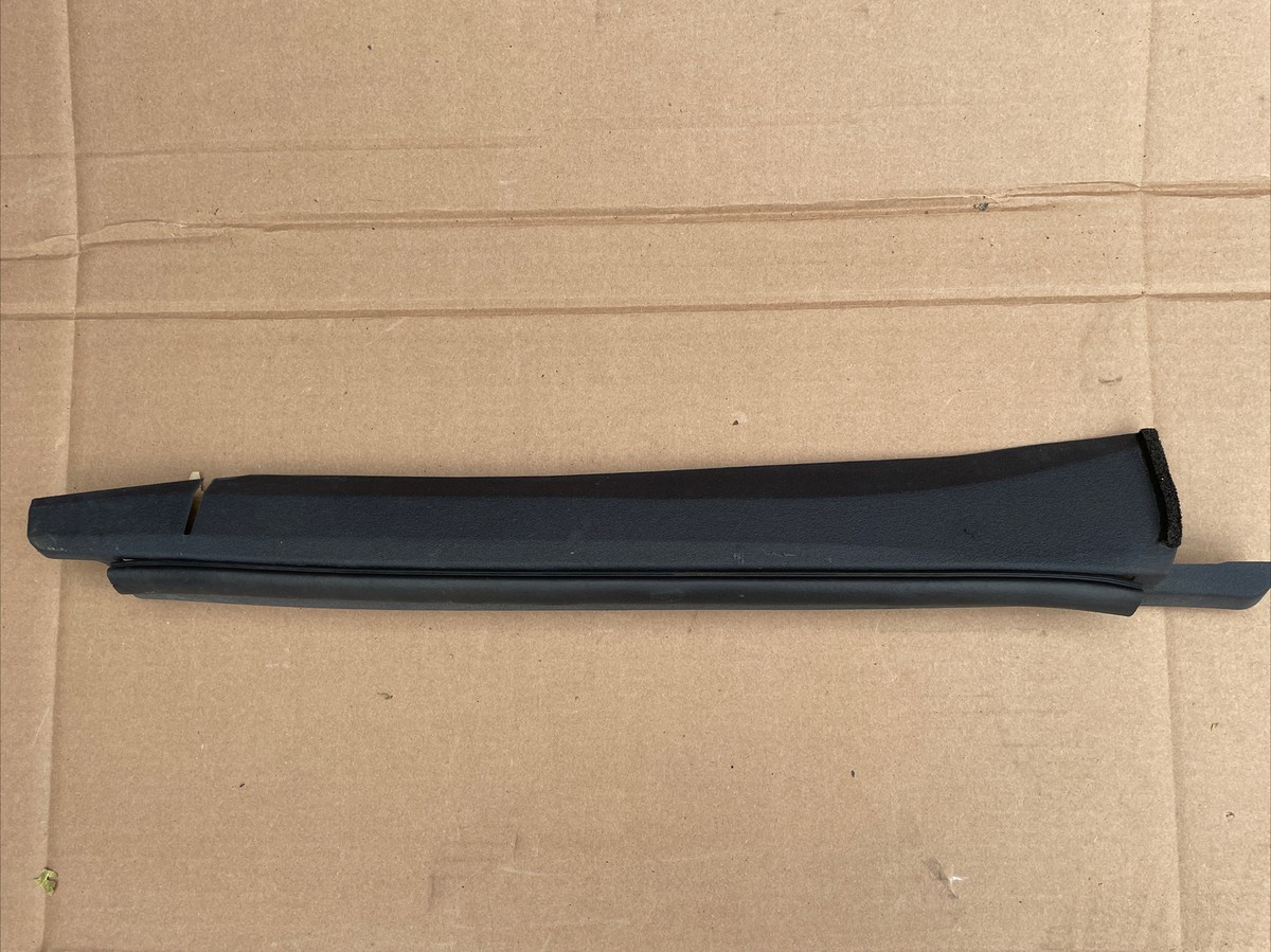 2013 Toyota CamryLE/ XLE/SE LEFT FRONT Fender Protector, Upper LH
