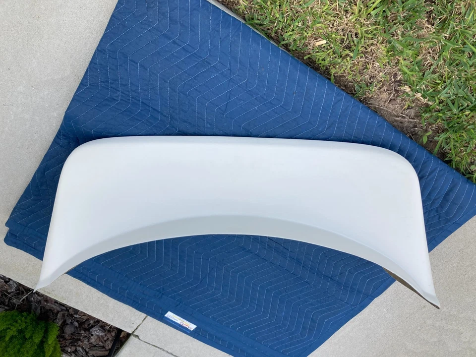 VW Bug Fiberglass Whale Tail - Image 4 of 4