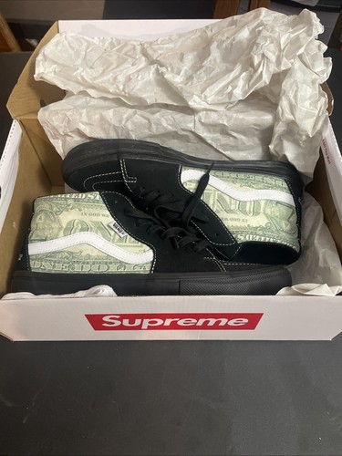 Supreme VANS Sk8-Hi Velvet Sneakers