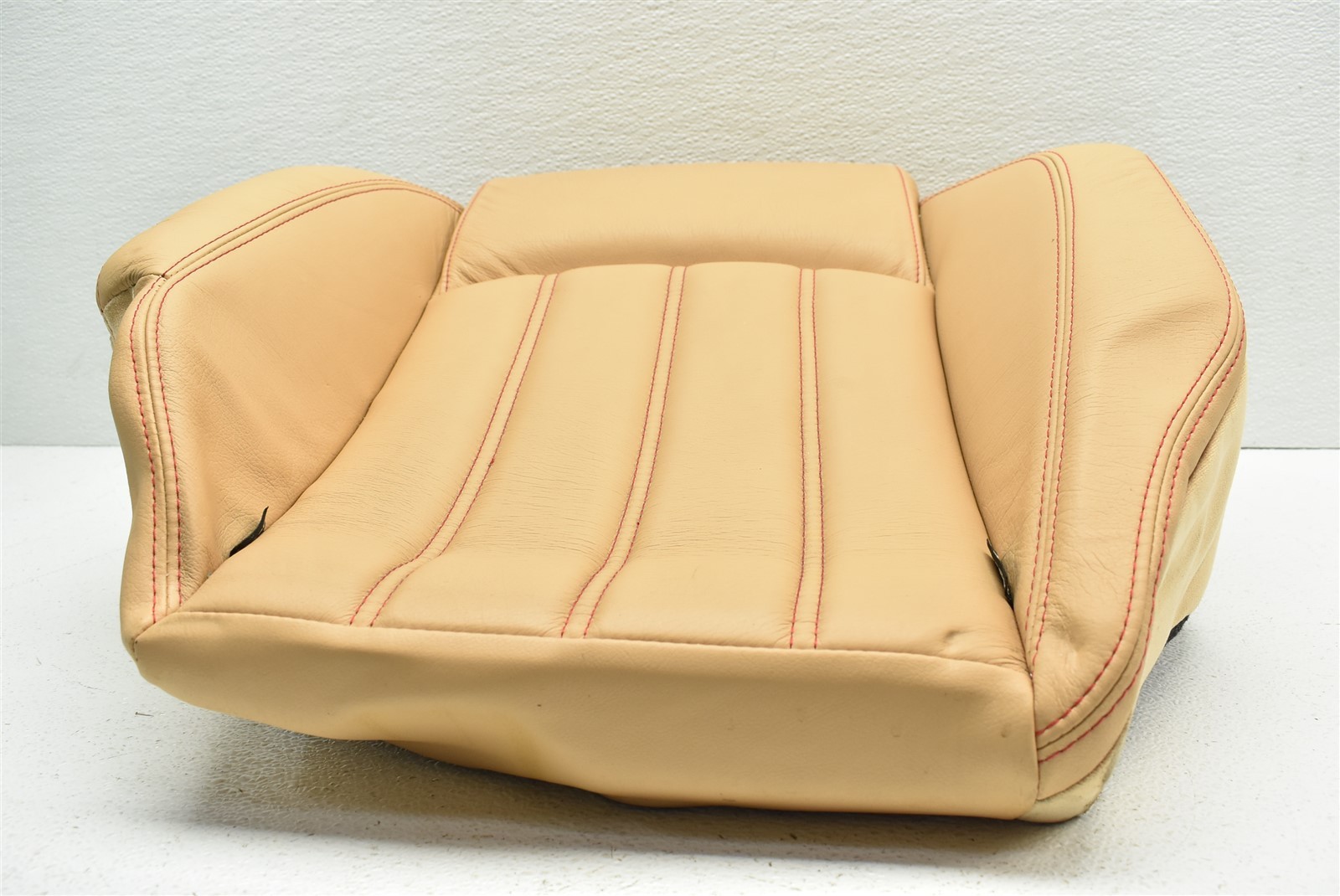 Maserati GranTurismo 2008-2011 Rear Right Lower Seat cushion