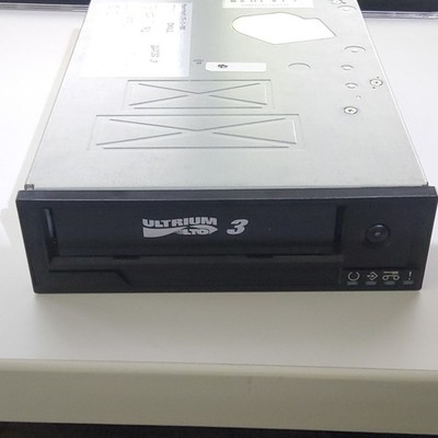 Dell PowerVault LTO-3-060 LTO-3 Internal SCSI Tape Drive 400GB 80MB/s