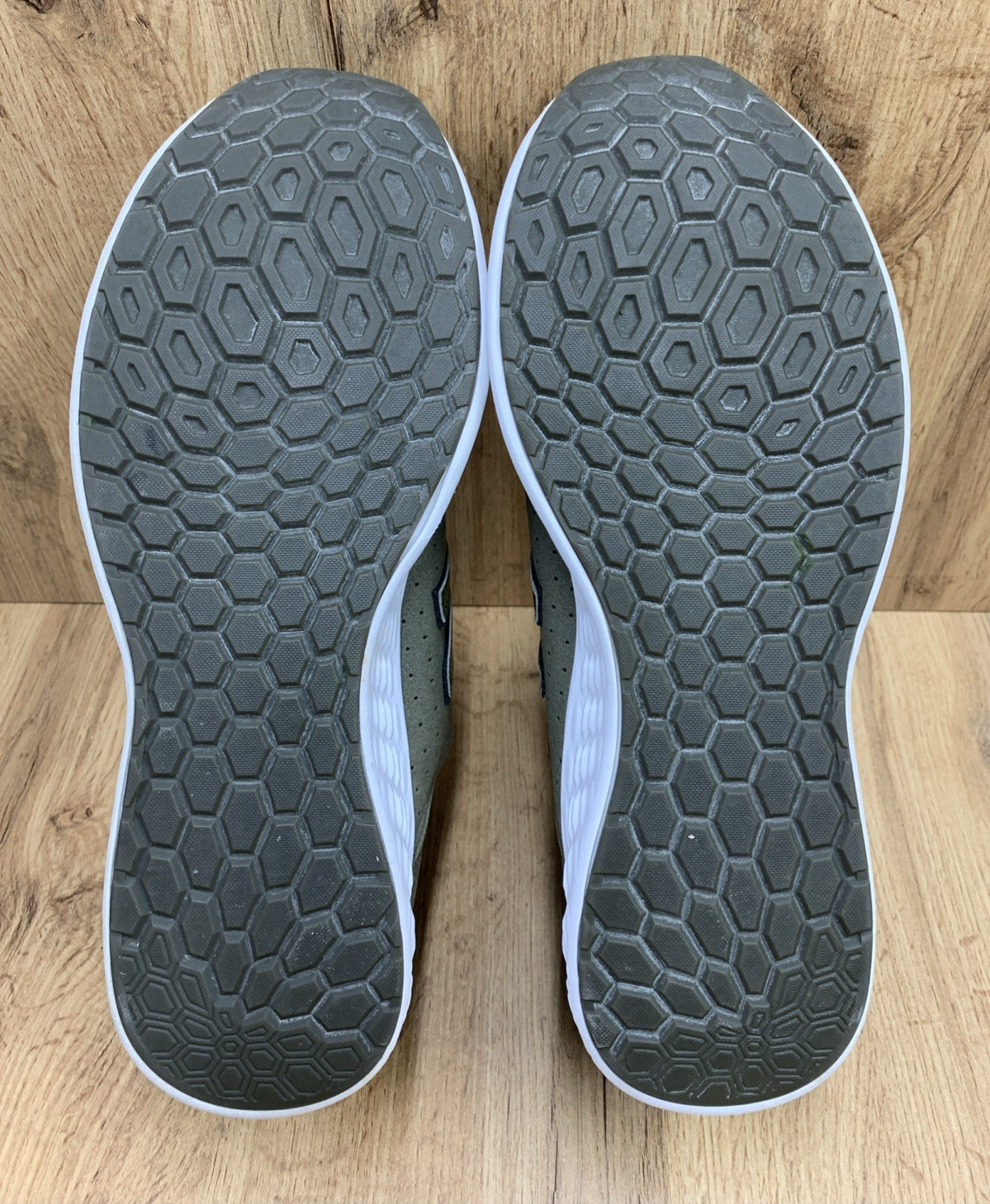 New Balance Fresh Foam Shoes Sneakers Mens Size 13 D Olive Green Running Sports thumbnail 5