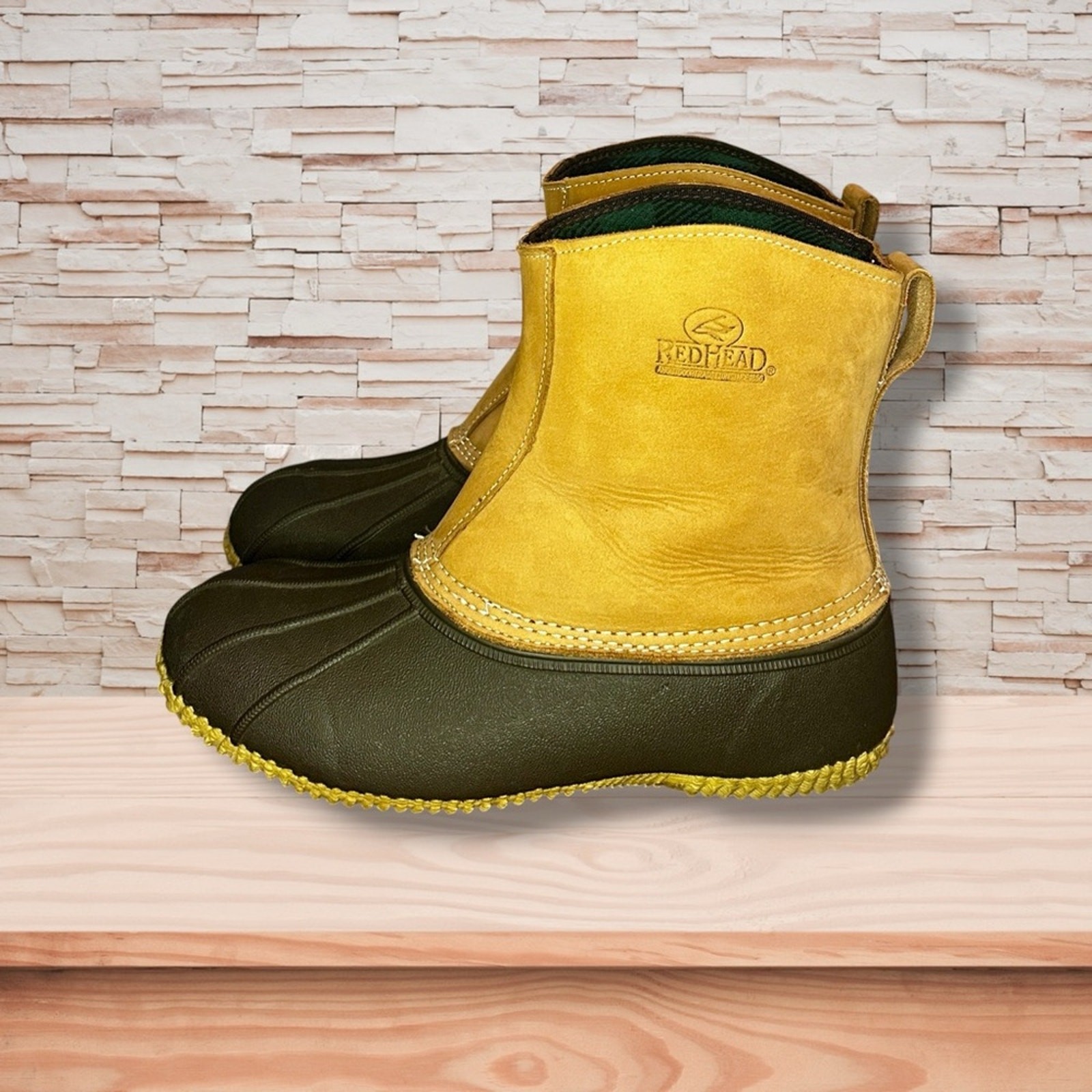 Redhead Thinsulate 200g Suede Duck Boots Men’s Sz 9