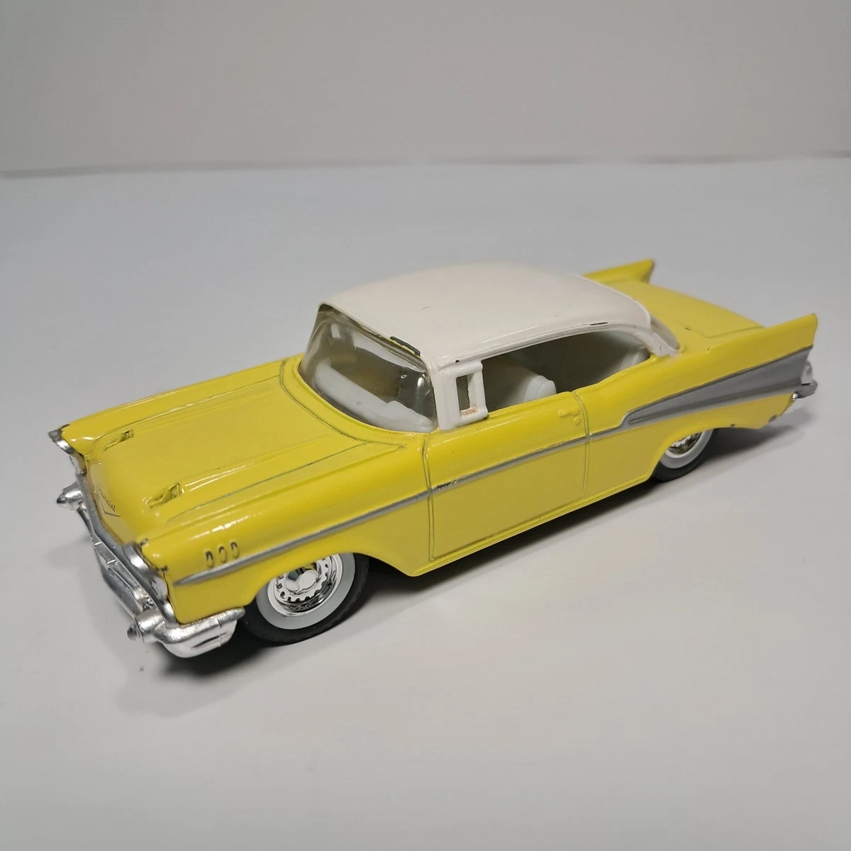 Chevrolet 1:43 1957 Vehicle Year Vintage Manufacture Diecast Cars