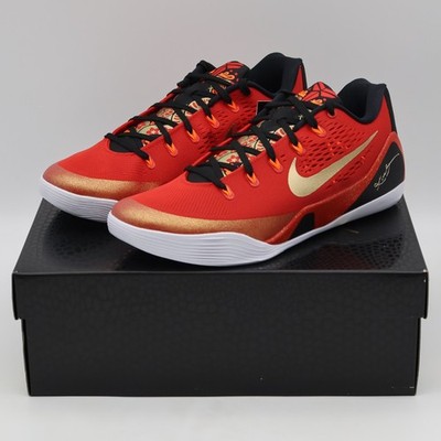 IH1400-600 Nike Kobe 9 Low Protro EM China University Red and Metallic (Herren)