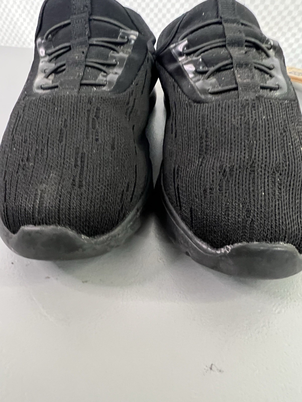 Levi's Women's Black Sneakers 10 Lightweight Knit Casual Comfort Lace Up thumbnail 8