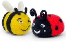 Zestaw filcowania igłowego The Crafty Kit Company 'Beastie Buddies - Bee & Ladybird'