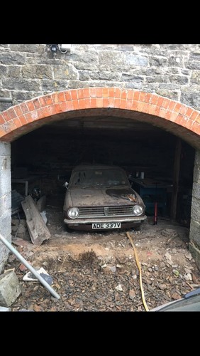 Austin Maxi Brown 1750 Barn Find