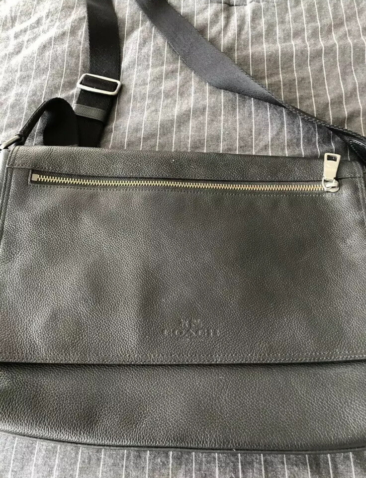 Coach Men's Sullivan Pebble Leather Black Messenger … Gem