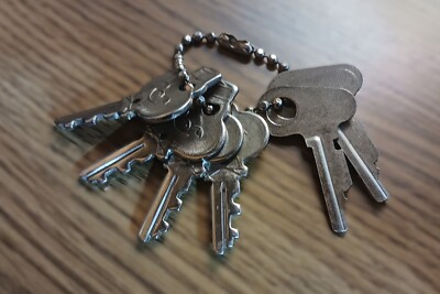 American Tourister Luggage Keys and Locker Keys Lot of 7