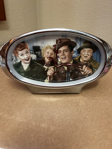 "I Love Lucy" Classic Alarm Clock Wind Up Table Top Oval California Here We Come - Picture 2 of 6