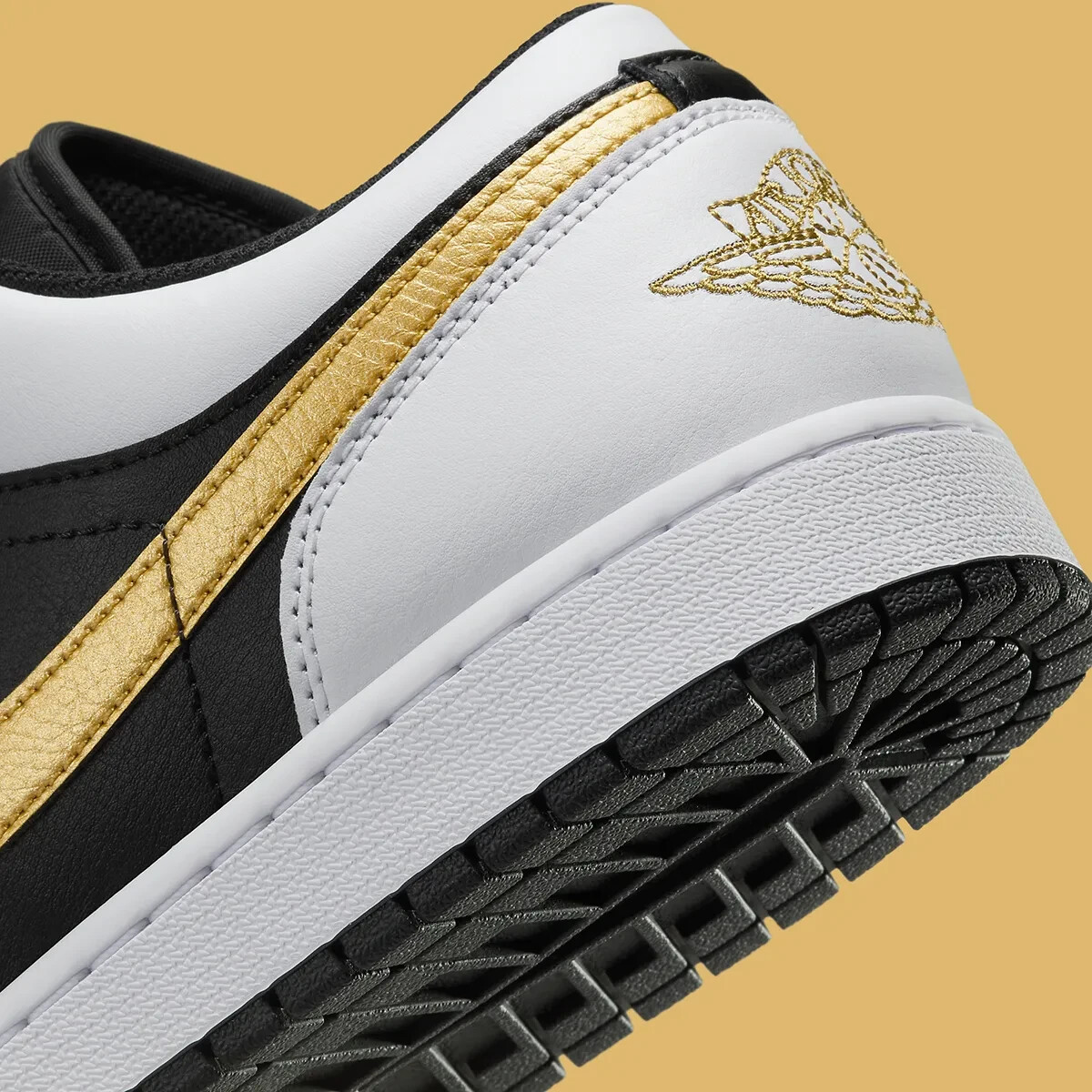 Nike Air Jordan 1 Low Shoes 'White Metallic Gold' 553558-172 Men's