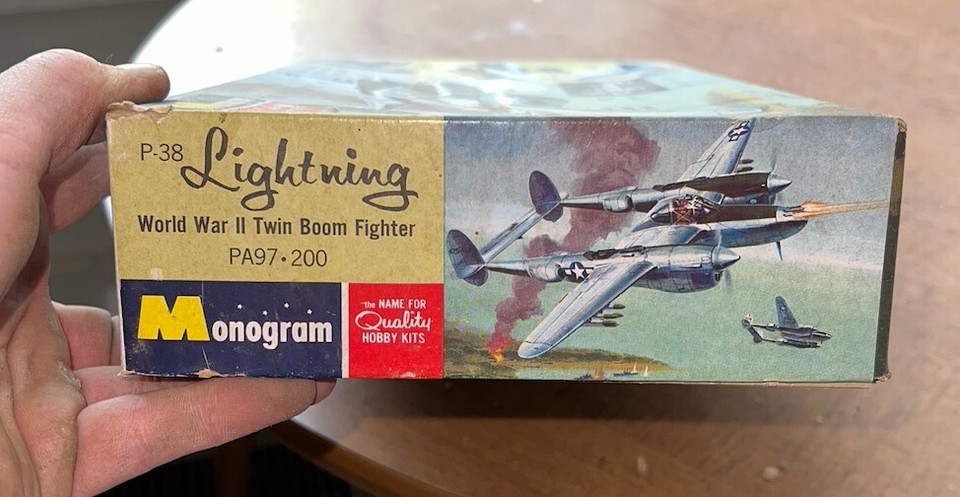 LOCKHEED P-38 LIGHTNING; Monogram PA97-200; 1:48 scale; 1964 vintage ...