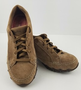 skechers bikers contained