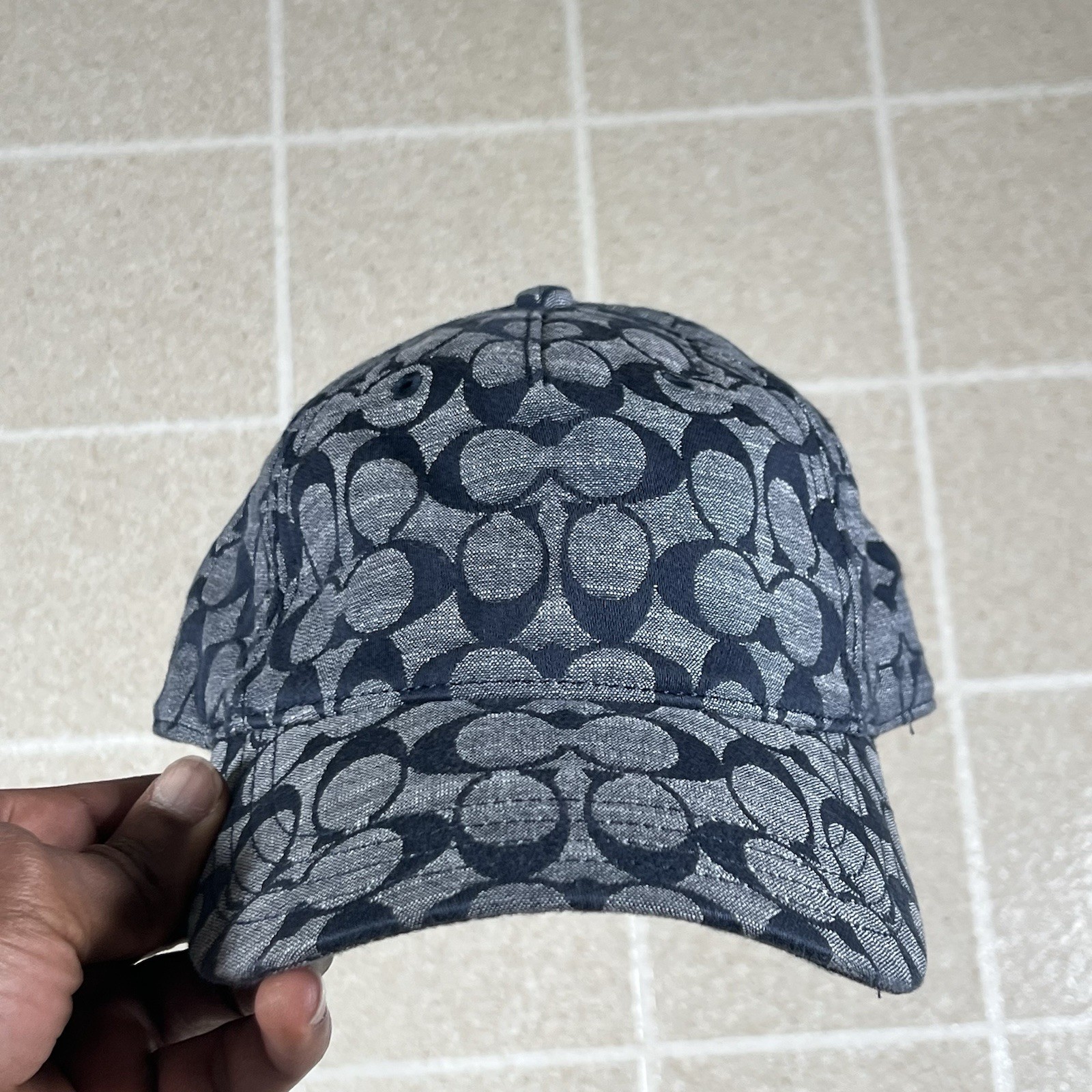 COACH ALLOVER SIGNATURE LOGO JACQUARD BASEBALL/GOLF CAP HAT Navy Blue
