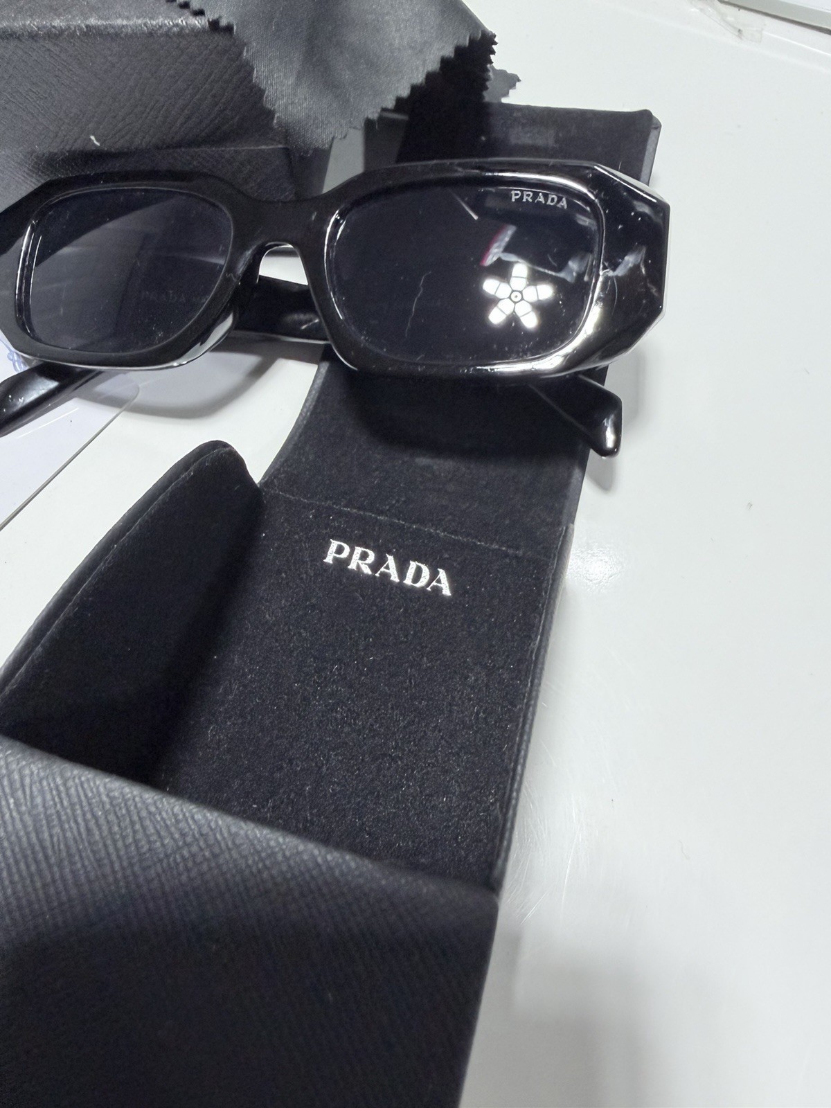 Prada 8679 Black Rectangular Sunglasses 50-20-143… - image 3