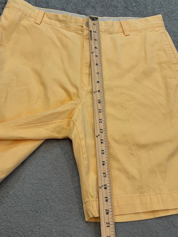 Pantalones Cortos Izod Para Hombres 34 Amarillo Informal Chino Frente Plano Preppy Golf Verano Foto 4 de 4