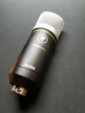 Mackie EM-91CU Large Diaphragm USB Condenser Microphone working