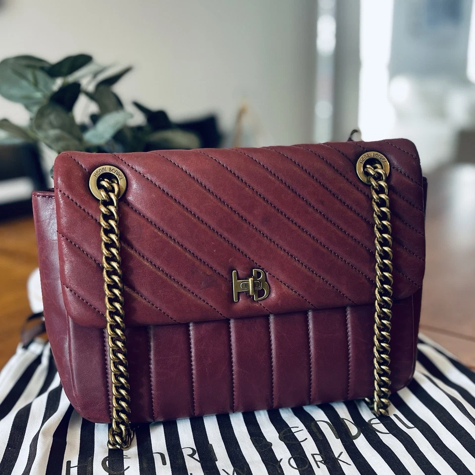 Henri BENDEL 712 Quilted Leather Lambskin Shoulder Bag Tote With Chain Purse - Image 3 of 4