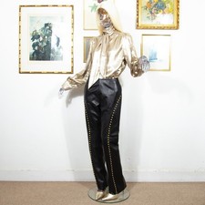 Pantalone vintage Versace Classic V2 in pelle con borchie nero taglia S UK 8