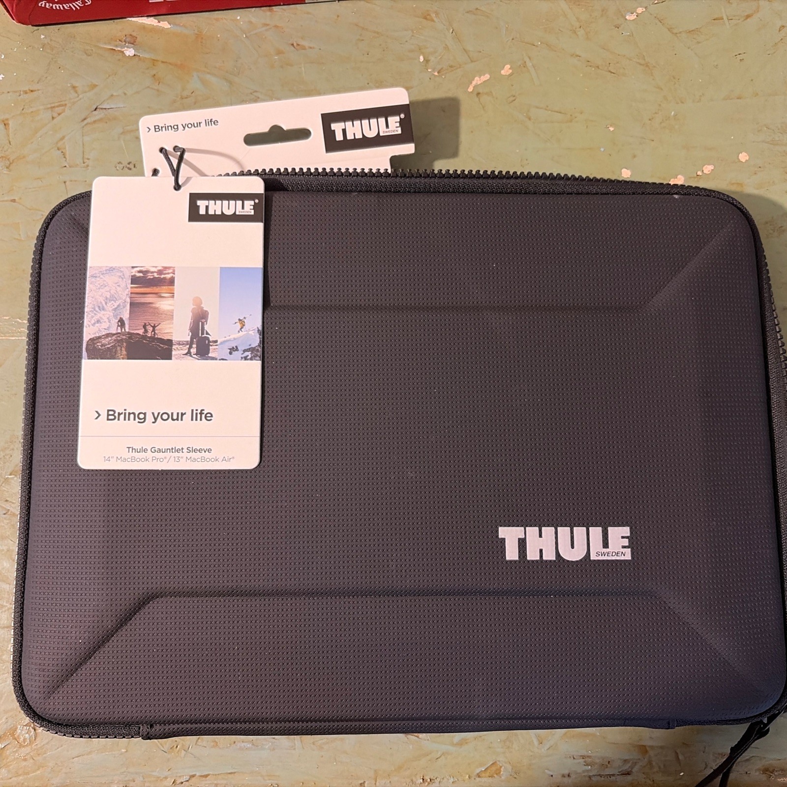 Original Thule - Gauntlet Sleeve for 13" Laptop Macbook pro 