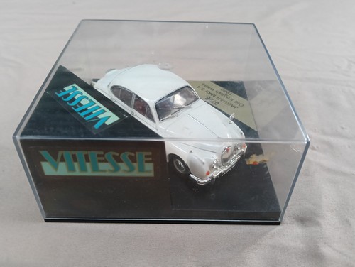 Vitesse 1960 MK2 Jaguar 3.4 1:43rd Scale - Picture 9 of 11