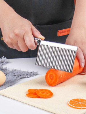 Crinkle Wavy Cutter Stainless Steel Vegetable Potato Chip French Fry Slicer Tool