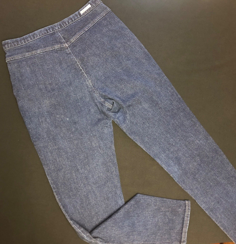 Women’s Levis Dry Goods Blue Jeans Indigo HIGH RISE RETRO JUNIORS SIZE 12 W 30 - Picture 16 of 17