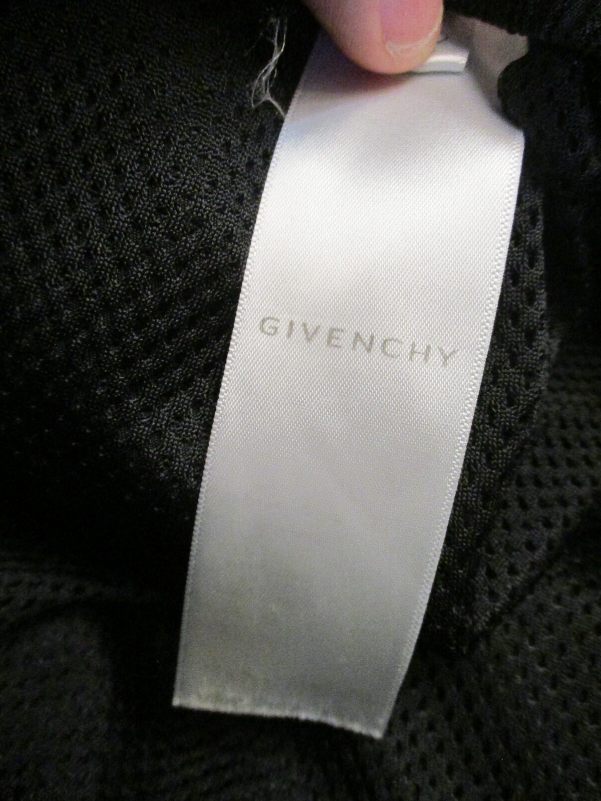 Givenchy authentic black monogram pull on classic… - image 9