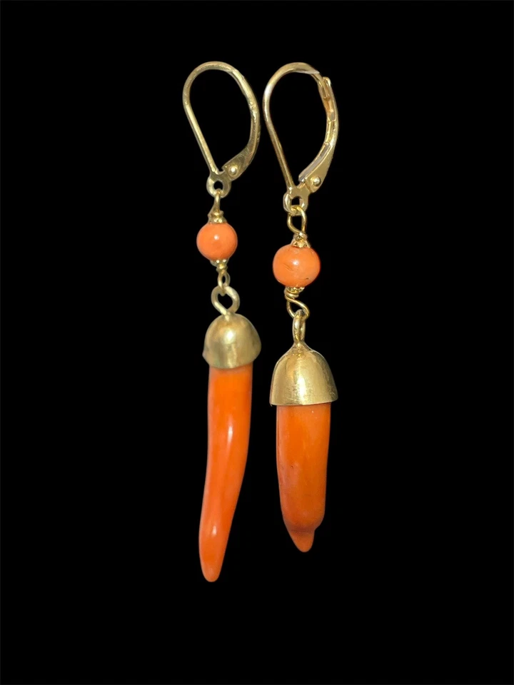 Orecchini in Corallo portafortuna corno napoletano - Immagine 4 di 4