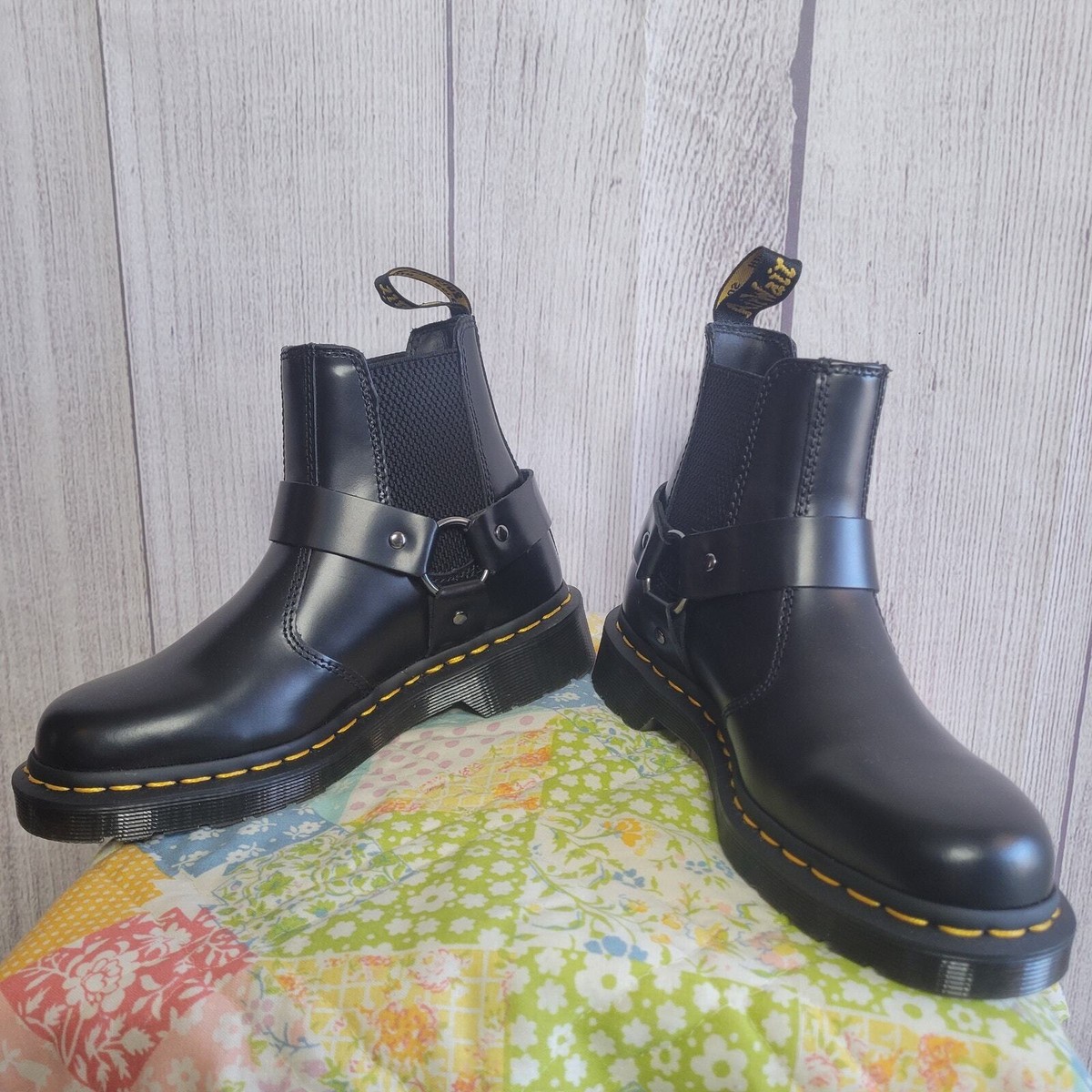 Dr Martens Unisex Black Wincox Chelsea Buckle Boots Mens