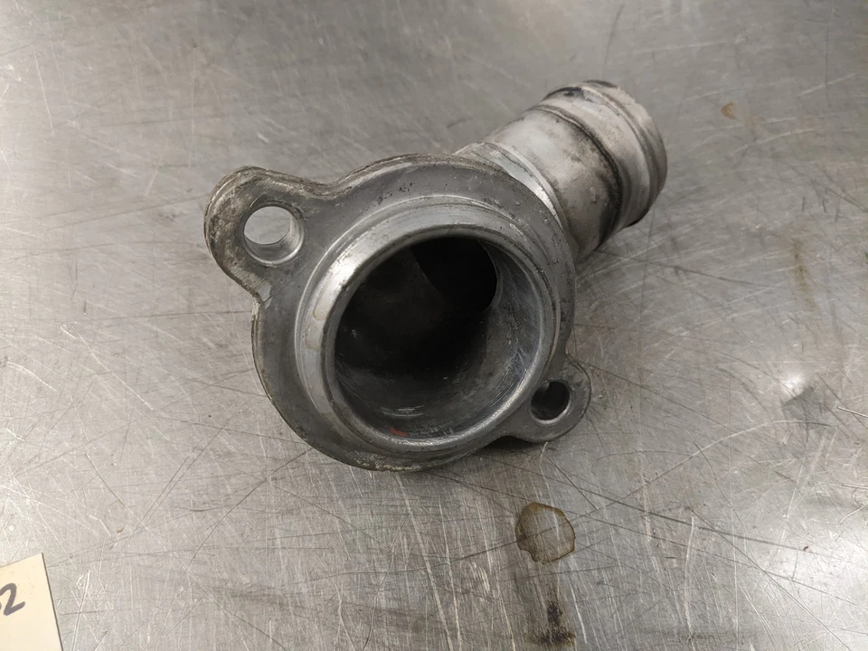 Корпус термостата для 09–11 Ford Crown Victoria 4,6 9L3E8594BA - Изображение 3 из 4