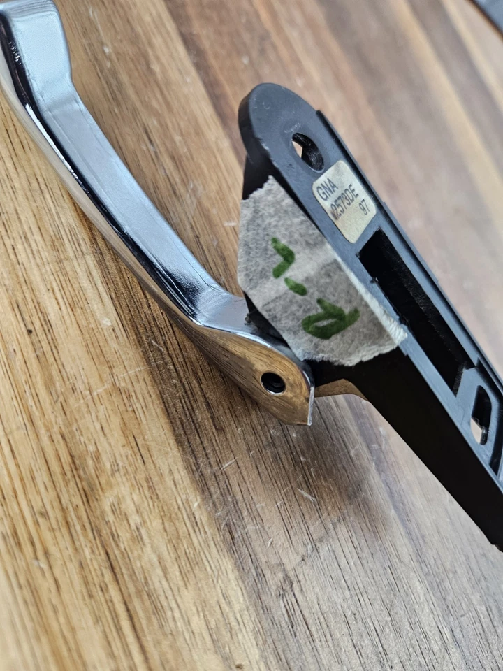 88-97 Jaguar XJ6 XJ12 XJ40 XJR IZQUIERDA TRASERA Interior Manija Cromo OEM 94 95 Foto 4 de 4