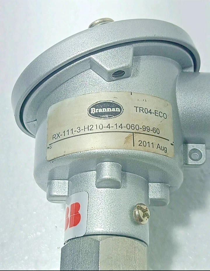 ABB TR04-Eco Analog Powered Head Mounted Temperature Sensor 3-Wire Pt100 🆕 - Image 3 of 4