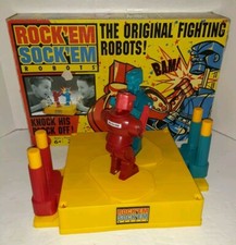 MATTEL ROCK 'EM SOCK 'EM ROBOTS MATTEL 2019 (Missing The Rope & Poles)