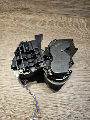 iRobot Braava Jet M6 m6012 m6112 m6113 6110 Mop Left Wheel Tire Motor Assembly - Picture 2 of 4