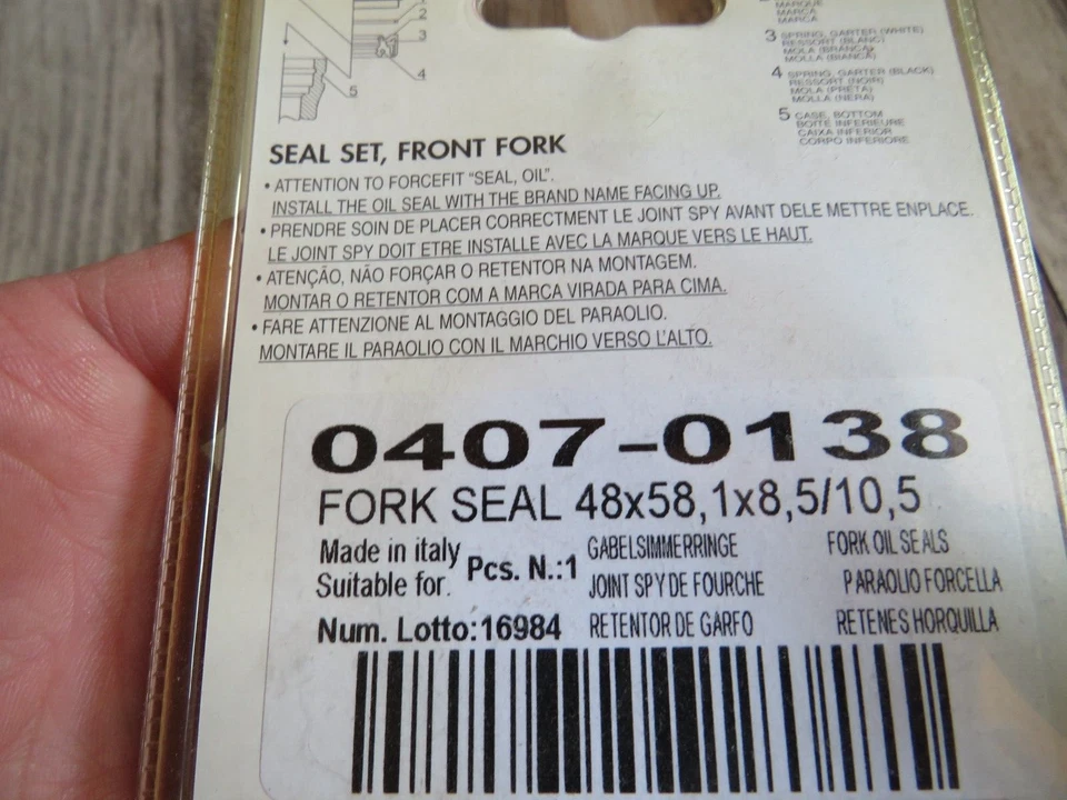 Sellos de horquilla NUEVOS Parts Unlimited 0407-0138 48 mm x 58,1 mm x 8,5/10,5 mm CRF WR OM23 Foto 2 de 3