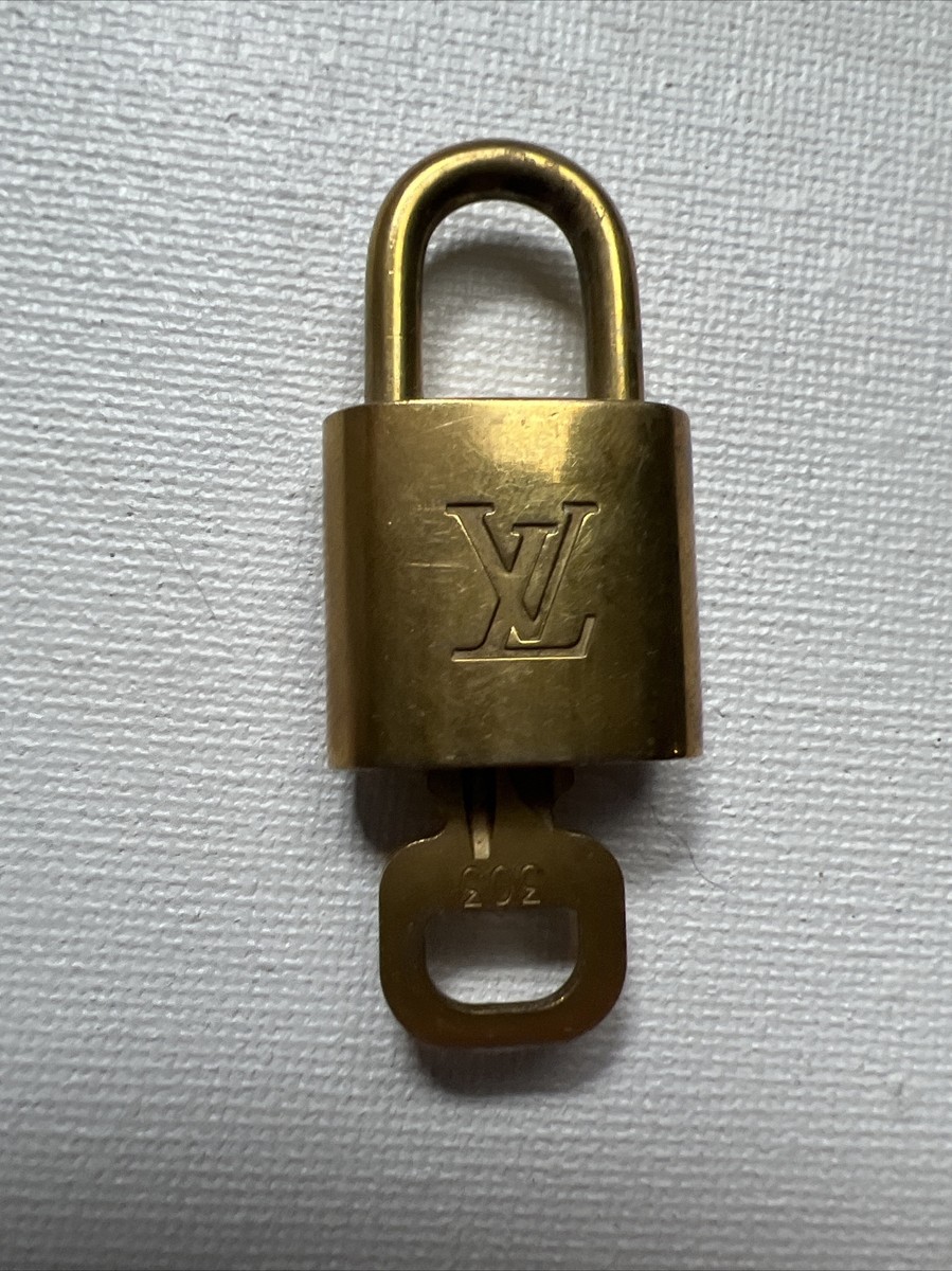 LV Louis Vuitton Lock & Key 305 Authentic Gold Tone | eBay LV Louis Vuitton Lock & Key 305 Authentic Gold Tone | eBay