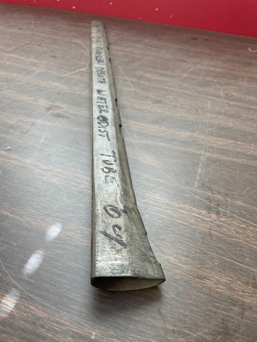 1937-1957 CHRYSLER & DESOTO 6 CYLINDER WATER DISTRIBUTION TUBE NOS 624 - Picture 2 of 4