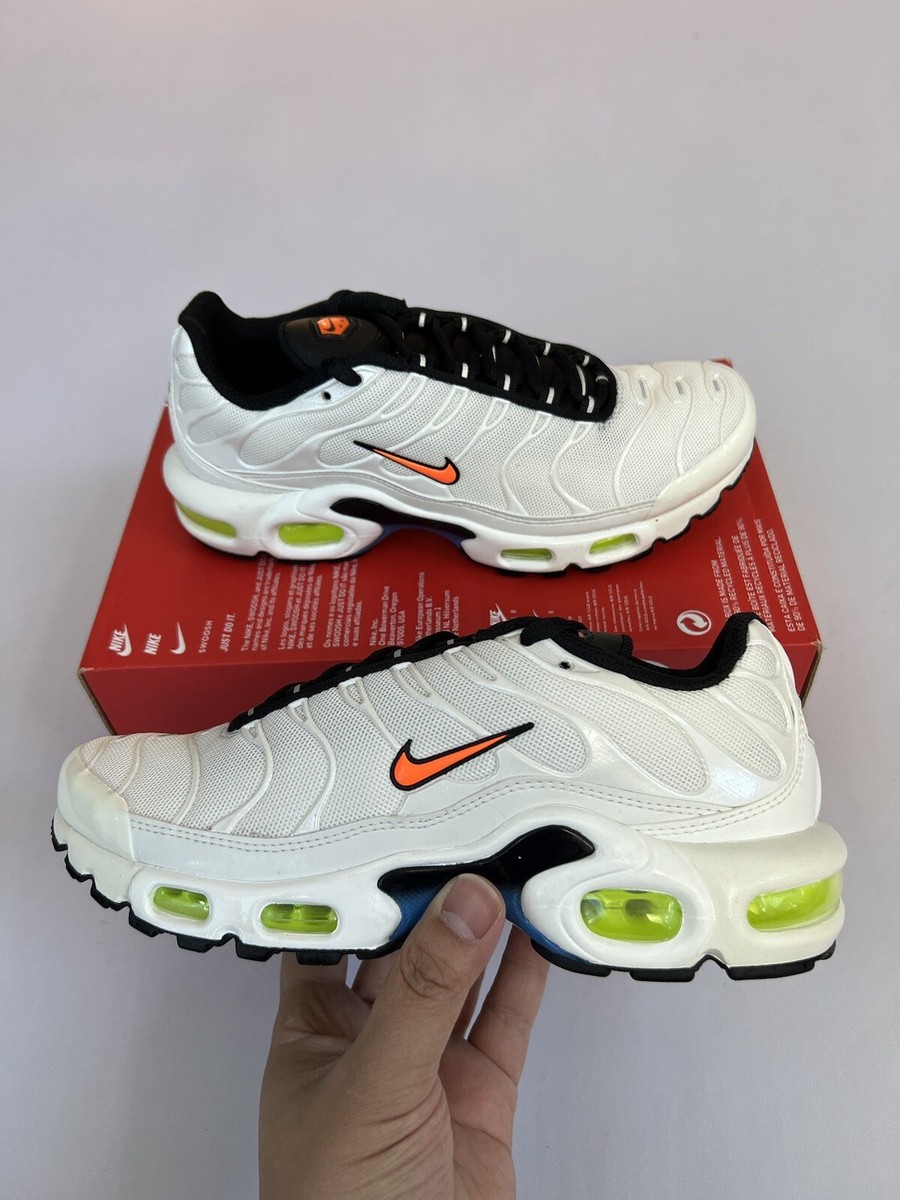 nike summit white black orange