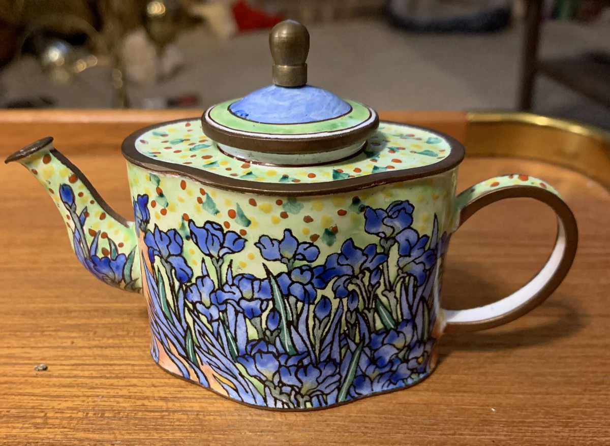 Kelvin top chen teapots